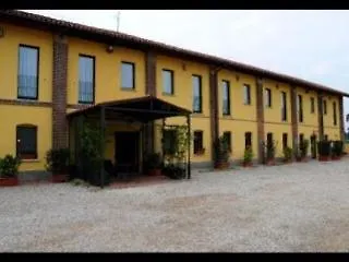 Hotel Cascina Marisa Opera
