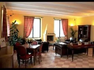 Szálloda Cascina Marisa 3*