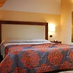 Hotel Cascina Marisa Opera