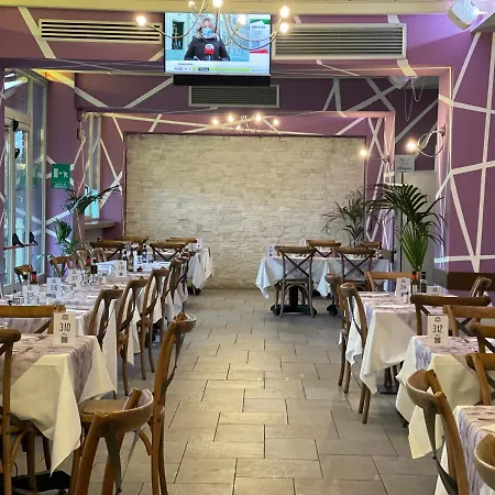 Cascina Marisa 3* 오페라